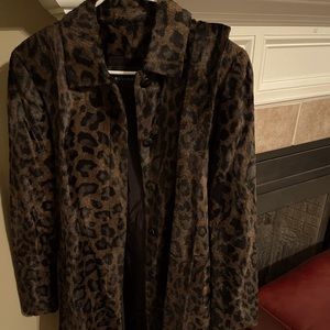 Dana Bachman Coat, size small.